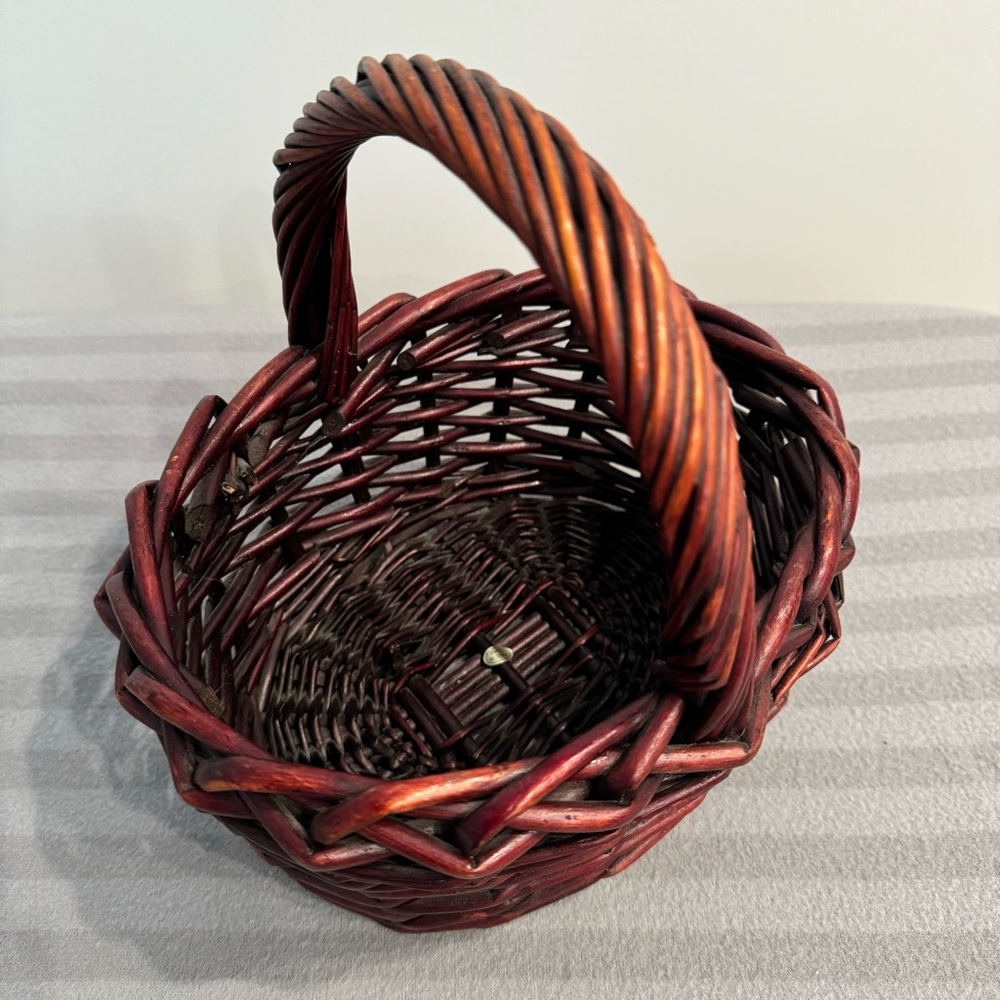 Elegant Brown Wicker Basket
